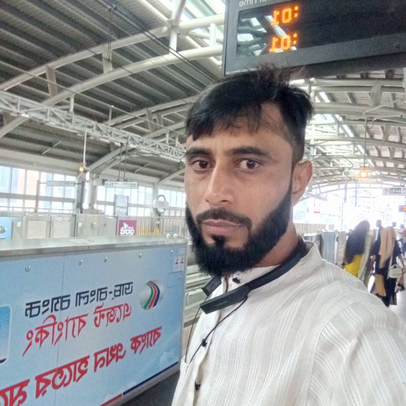 Mostafa, 38, Brookes Point
