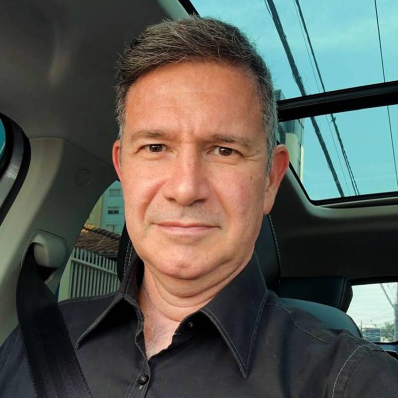 Frankly Hendrik, 59, Babylon
