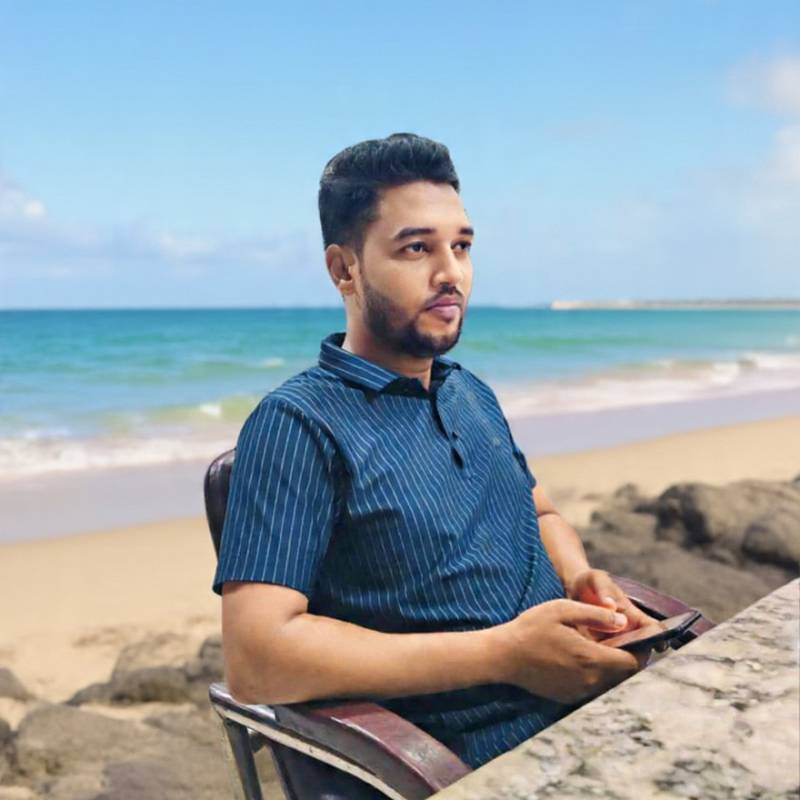 Mr, 33, Bangladesh