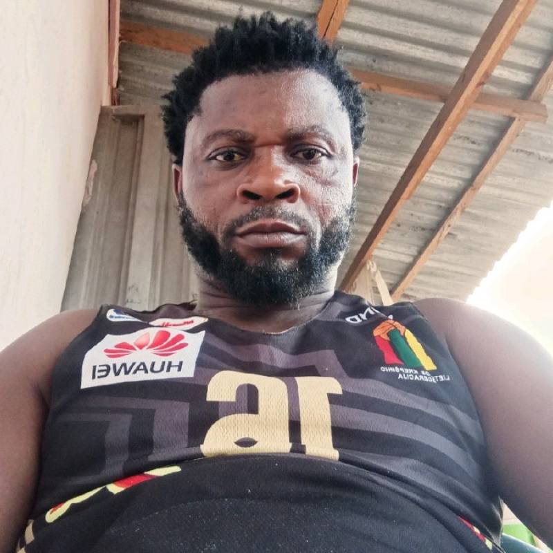 Byung Chris lucky, 43, Teror