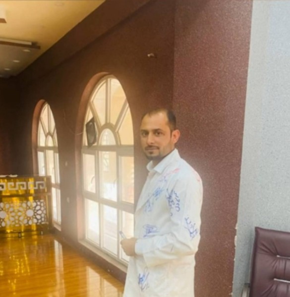 Dr:Nisar Ahmad Miakhil, 39, Premi De Mar