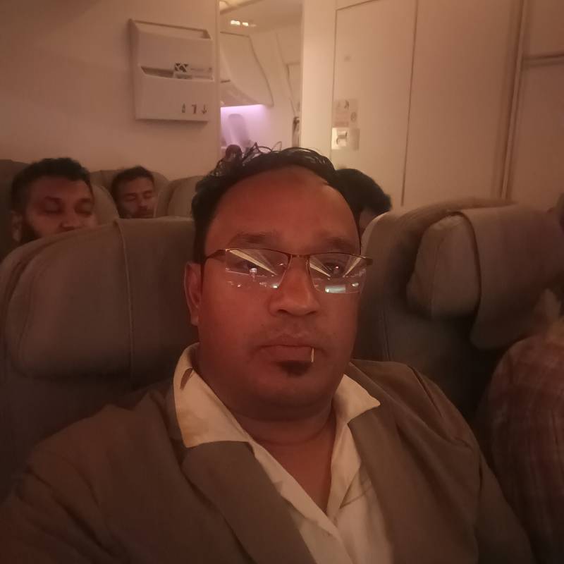 dolal, 46, Linn