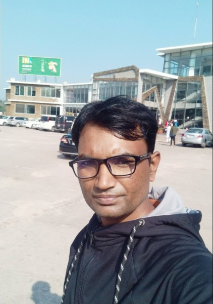 D Costa, 39, Tomakomai