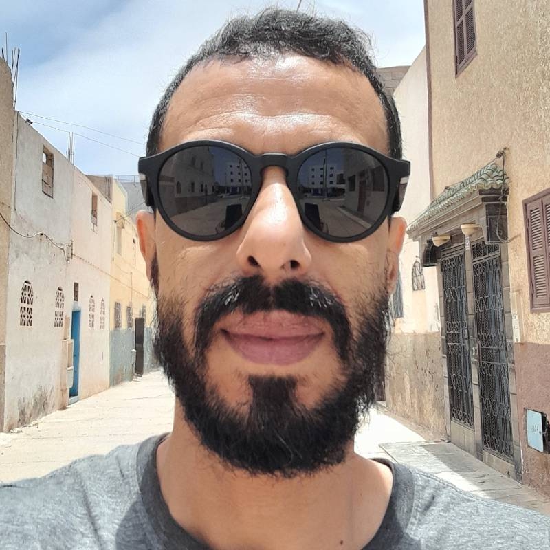 Rabie, 43, Shirin