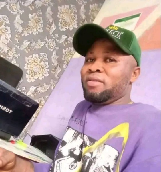 Kevinice, 39, Honwada
