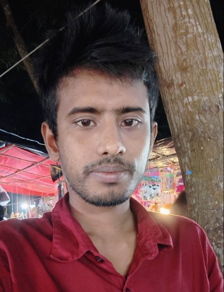 Shipon, 25, Stroud