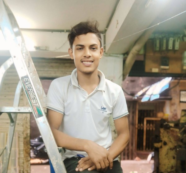 R M Imran, 25, Araoiaba