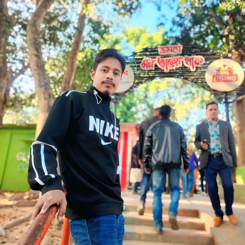 A Ahad, 32, Geneseo