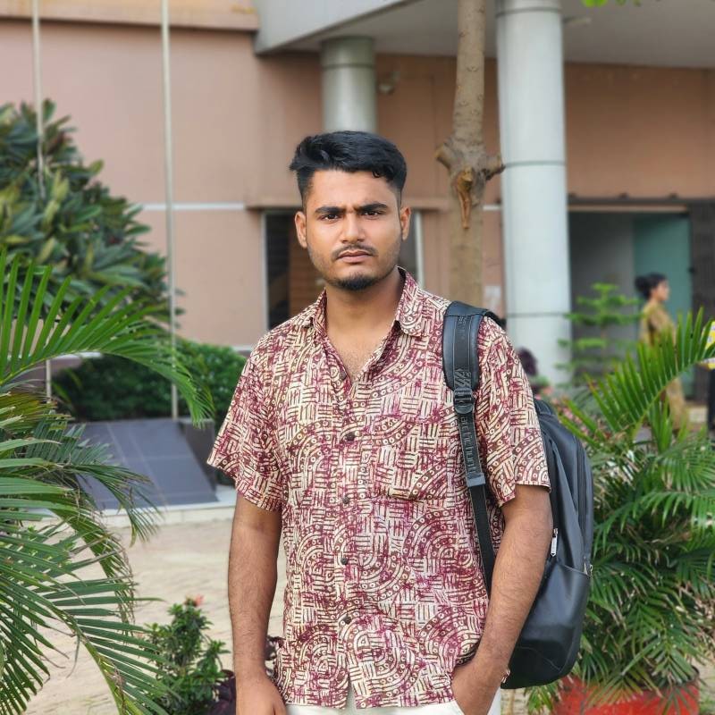 Aak Rista, 21, Stelle