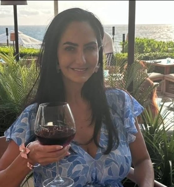 Sonia, 41, Albert Lea