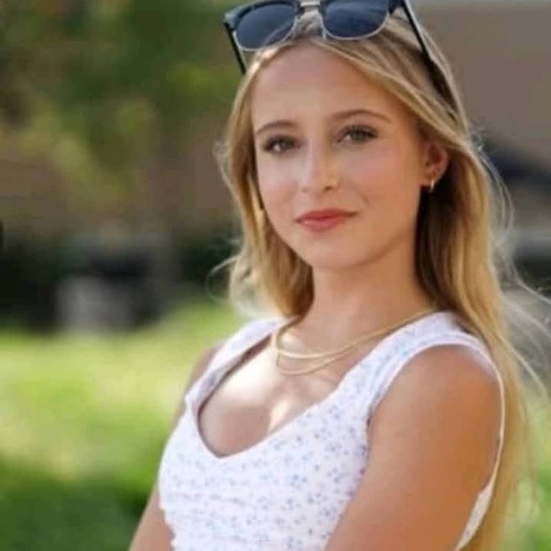 Caliee, 27, Oum