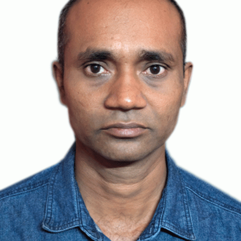 kamalkhana72, 43, Sierre