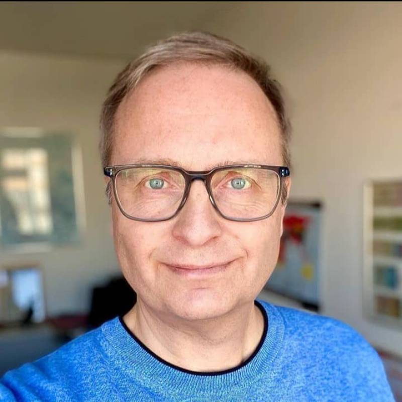 Charles moriss, 66, Guria