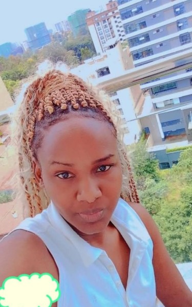 Caren, 35, Sitalkuchi