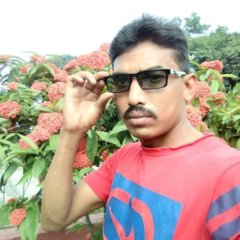 Sk, 33, Chhapra Bahas
