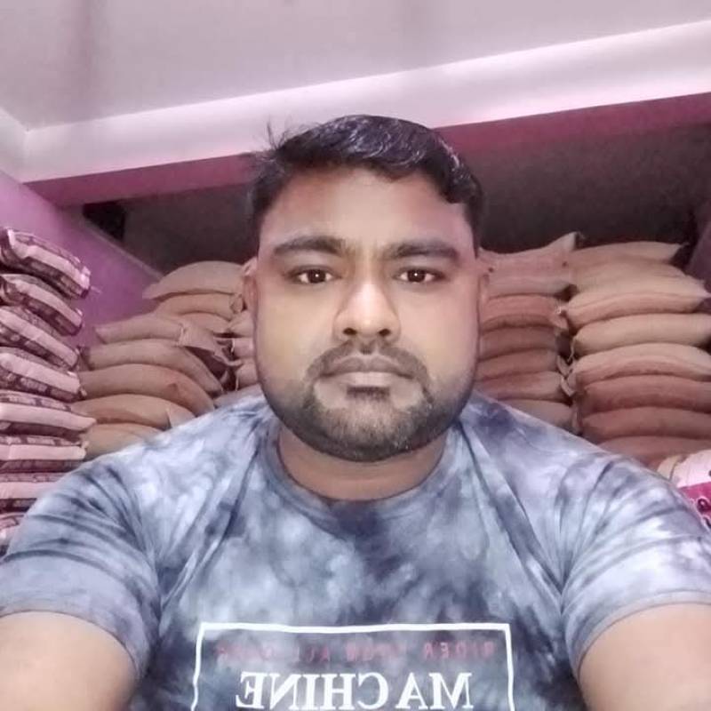 Asrafuzzaman, 41, Uyuni