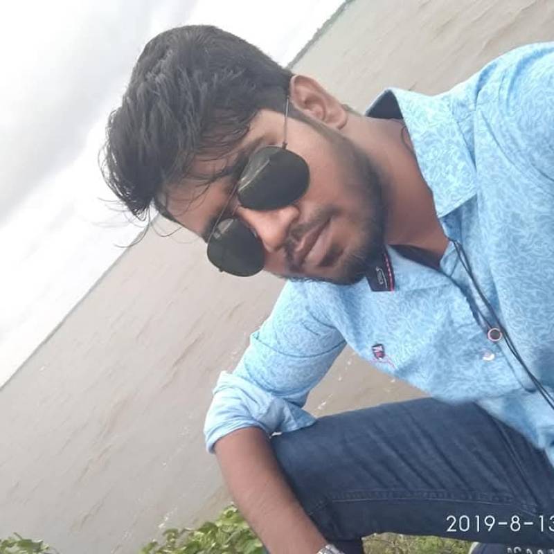 Somrat, 28, West Manchester