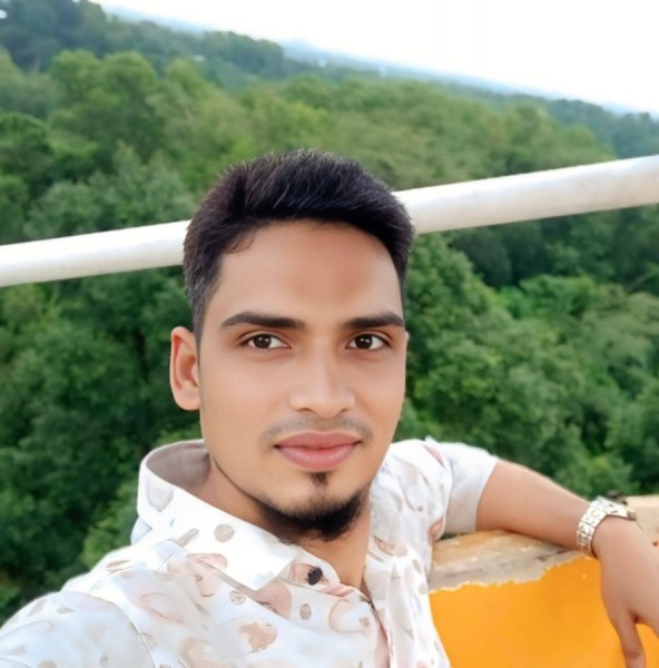 Arif, 26, Vigonovo