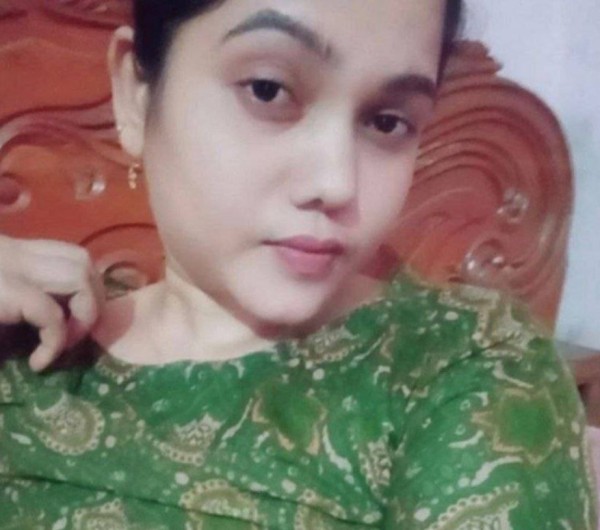 m..munni sikder, 23, Challans