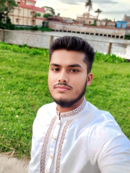 MD Mubin, 26, Aksehir