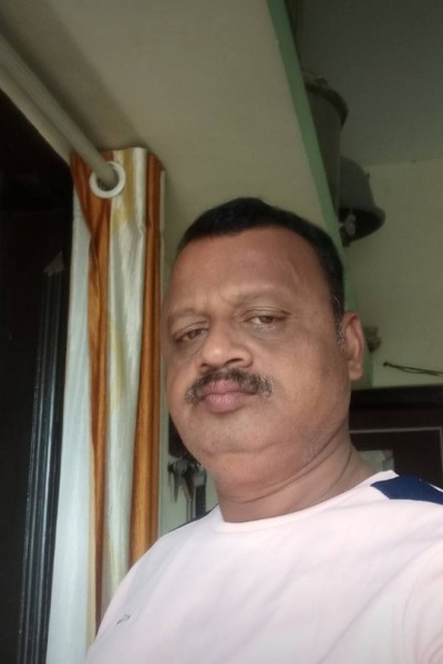 Pradip, 53, Tall Shihab