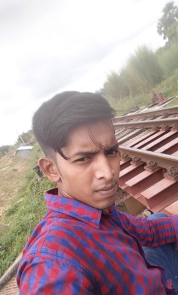 Md.jony islam, 26, Longji