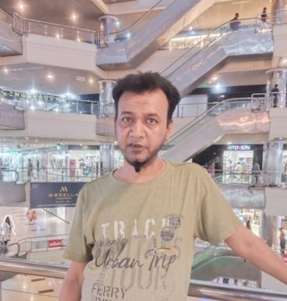 Roney, 46, Chemmaruthi