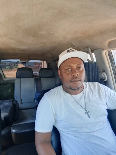 Admire, 36, Liskeard