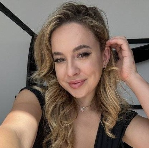 Maria Michael, 26, Chirak