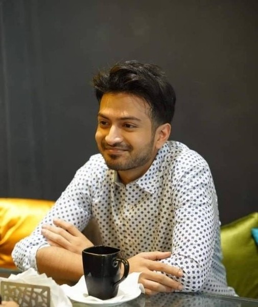 Ahsan, 28, Bomsa