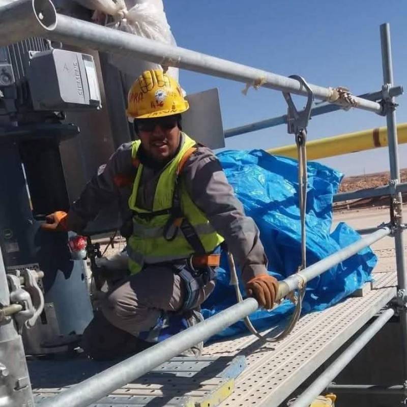 Yassine 22, 39, Chitose