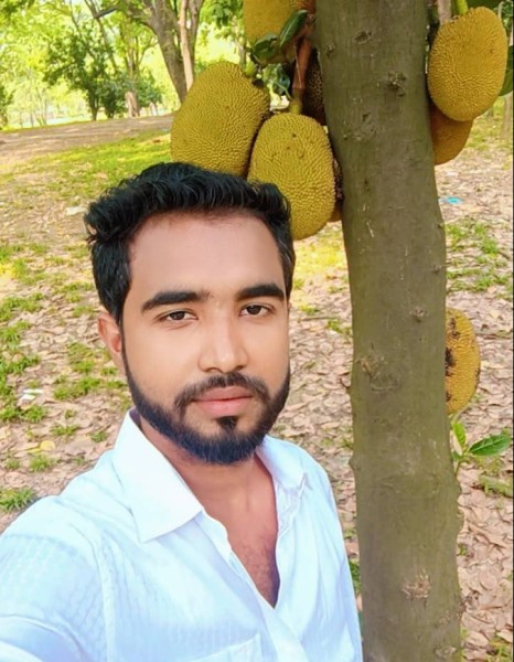 Md Murad, 35, Portogruaro
