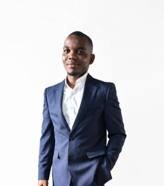 Alexander, 28, Solita