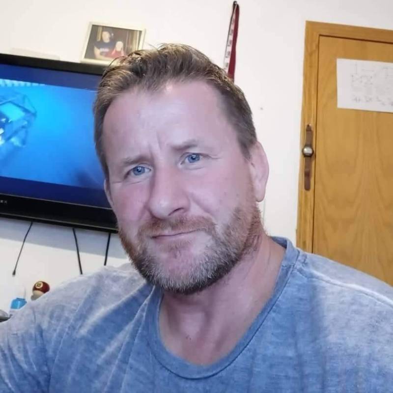 Tomasz, 52, Trs De Maio