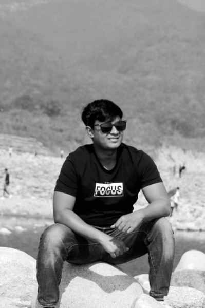 Jami, 31, Le Pontdeclaix