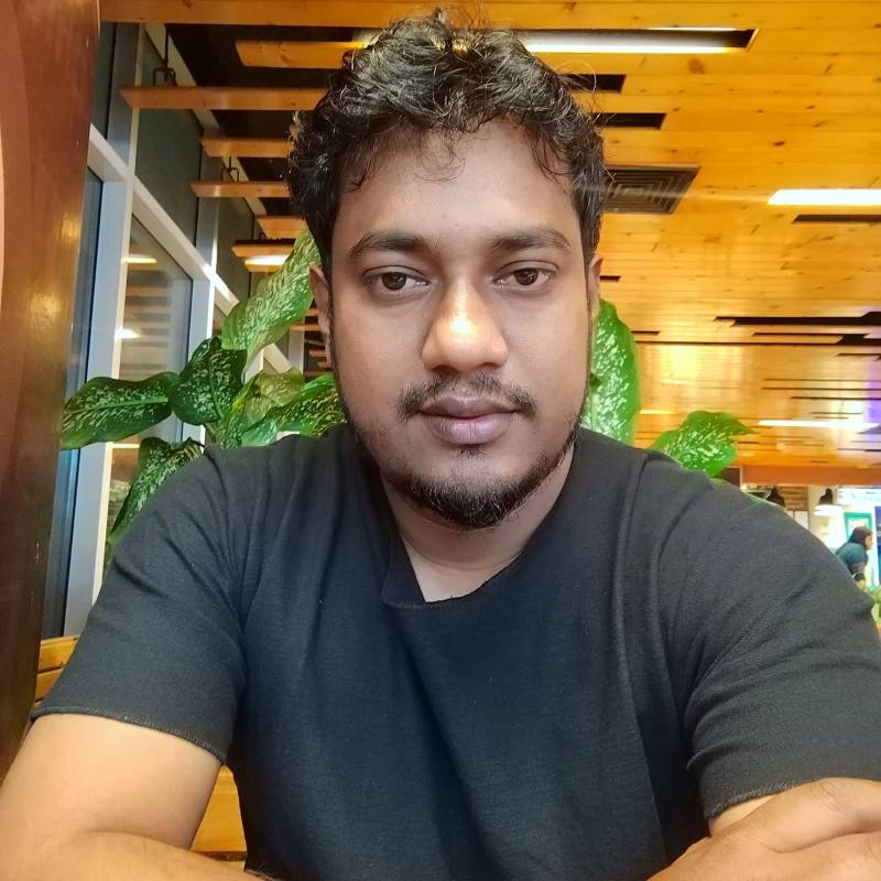 Munna, 33, Radcliff