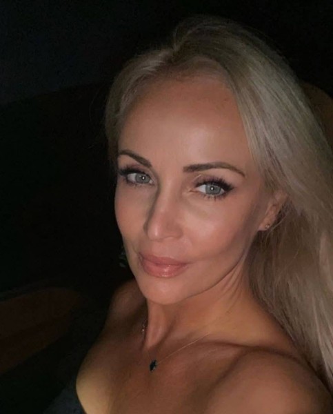 Herriet, 46, Camenca