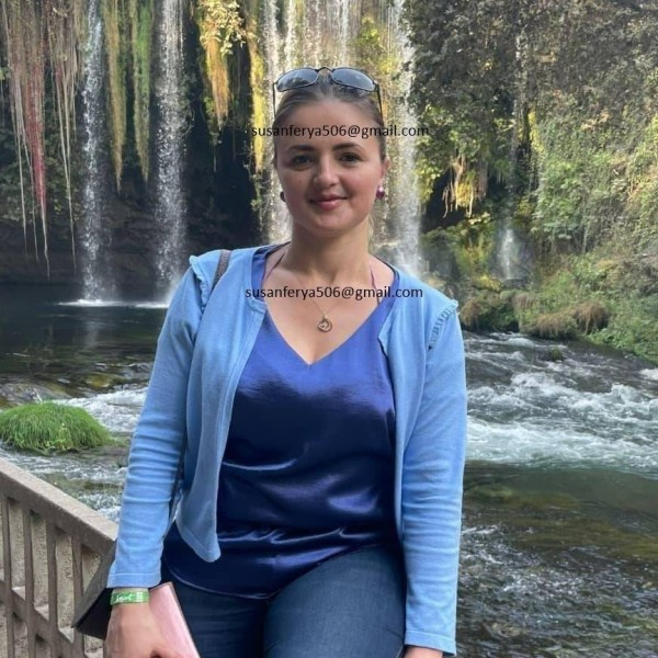 Ferya, 34, Terni