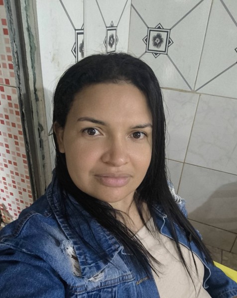 Valdirene, 32, Mathigeri