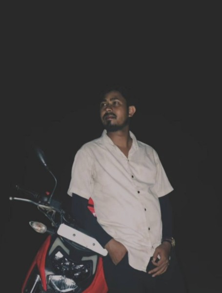 Nahid khan, 26, Dolisie