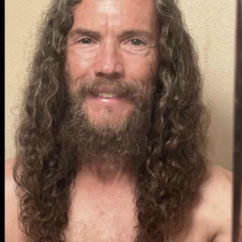 Michael, 54, Shibam