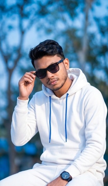 Megh, 29, Xiegang