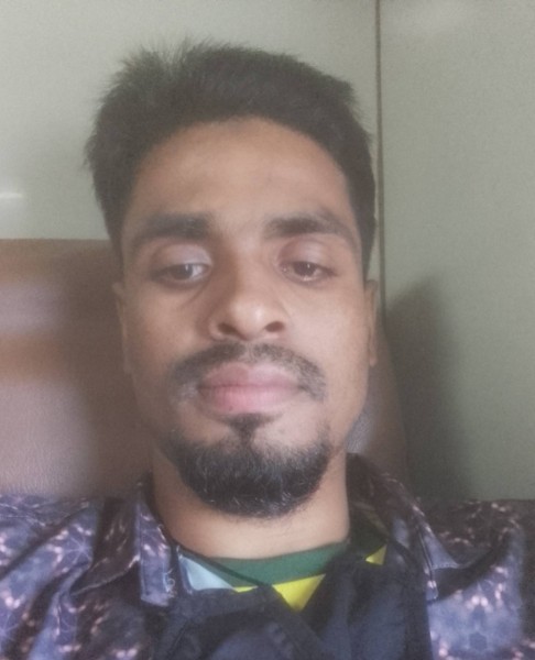 Elias, 31, Bally