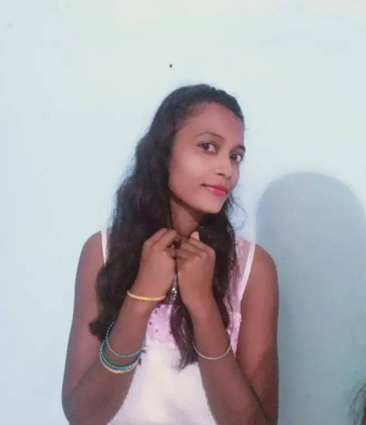 Chandrawati kumari, 32, Lab