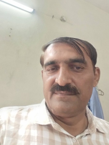 Javed, 42, Alamance