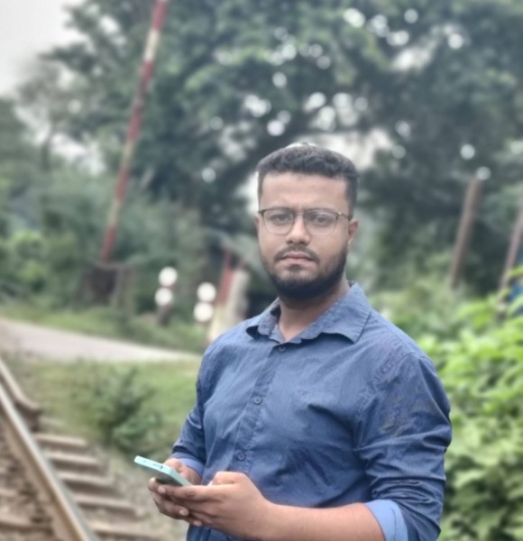 Akas, 29, Lidkping