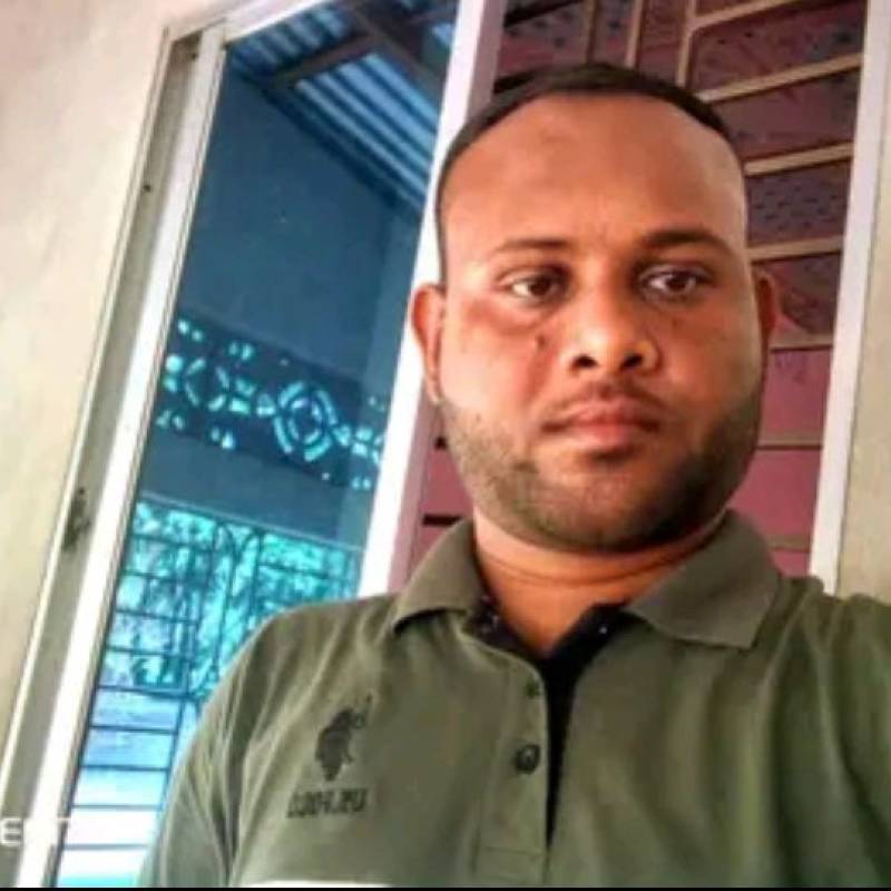 Shejnur, 32, Brwinw