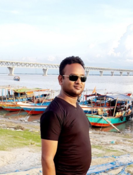 Md.Zia, 34, Prague