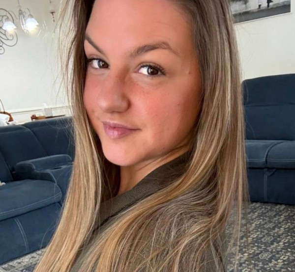 Olivia, 23, Koo