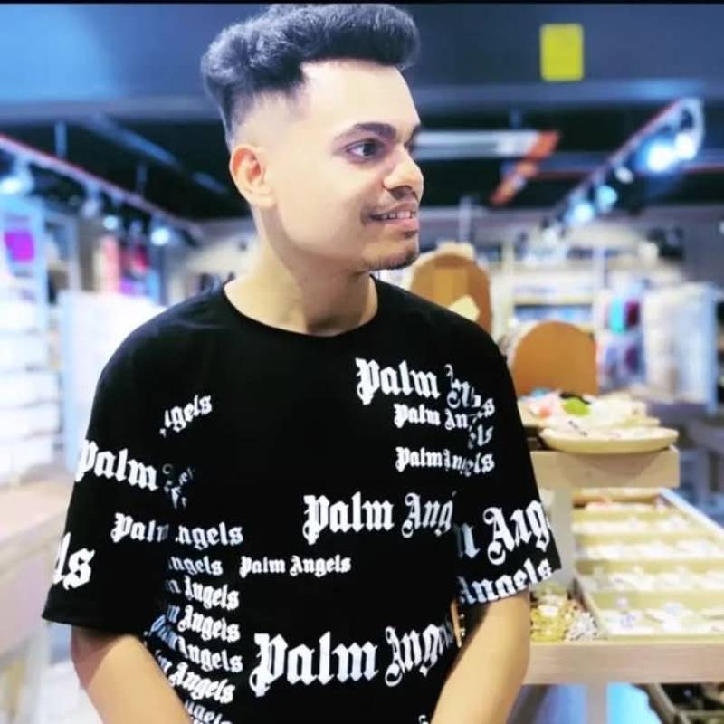 Sourav, 30, Langrucun